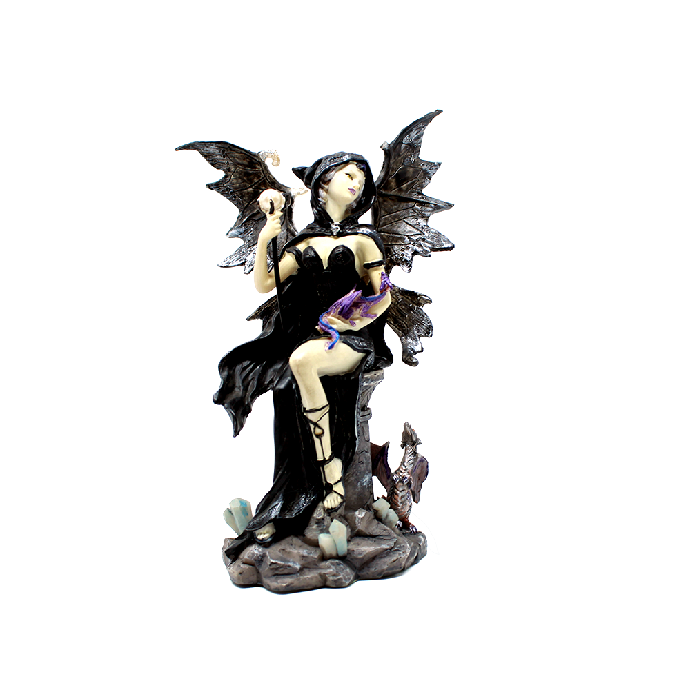 VAMPIRA CON DRAGÓN DE PROTECCIÓN