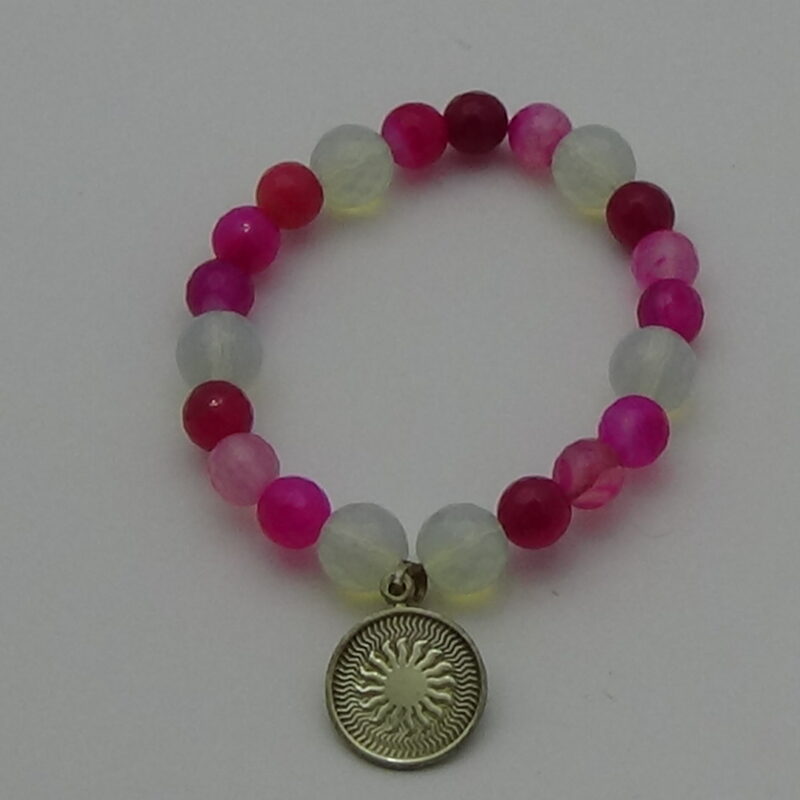 PULSERA DE CUARZO ÁGATA ROSA Y CUARZO PIEDRA LUNA CON DIJE DEL ENEGRAMA SOLAR DE PLATA