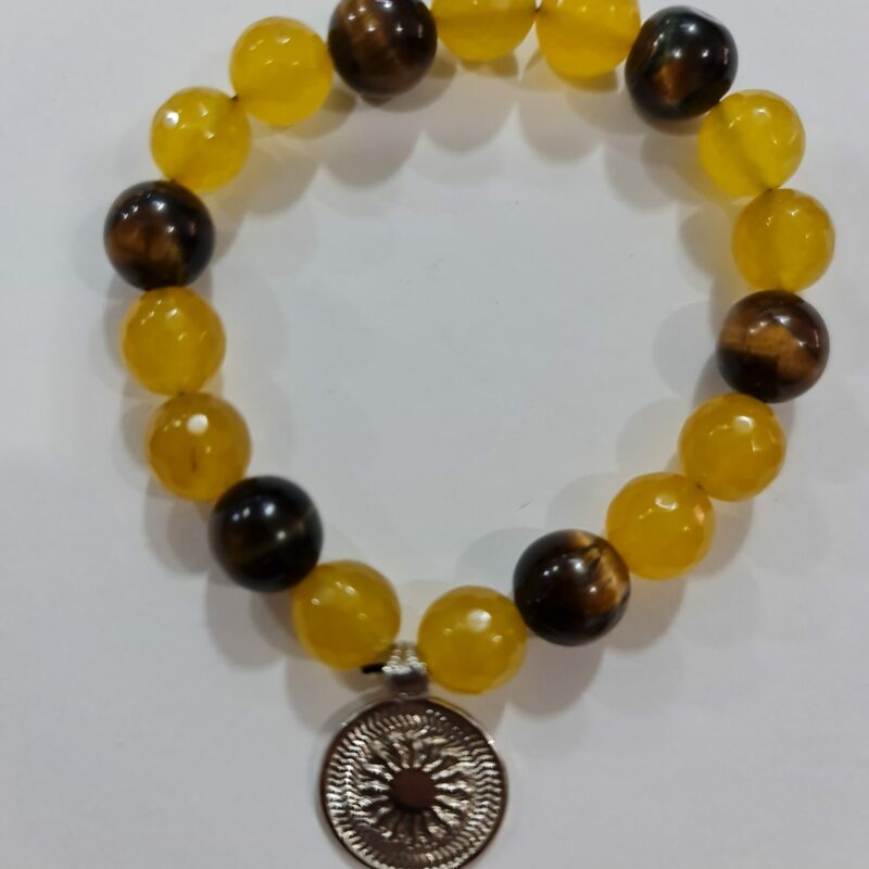 PULSERA DE CUARZO AMARILLO Y CUARZO OJO DE TIGRE CON DIJE DEL ENEGRAMA SOLAR DE PLATA