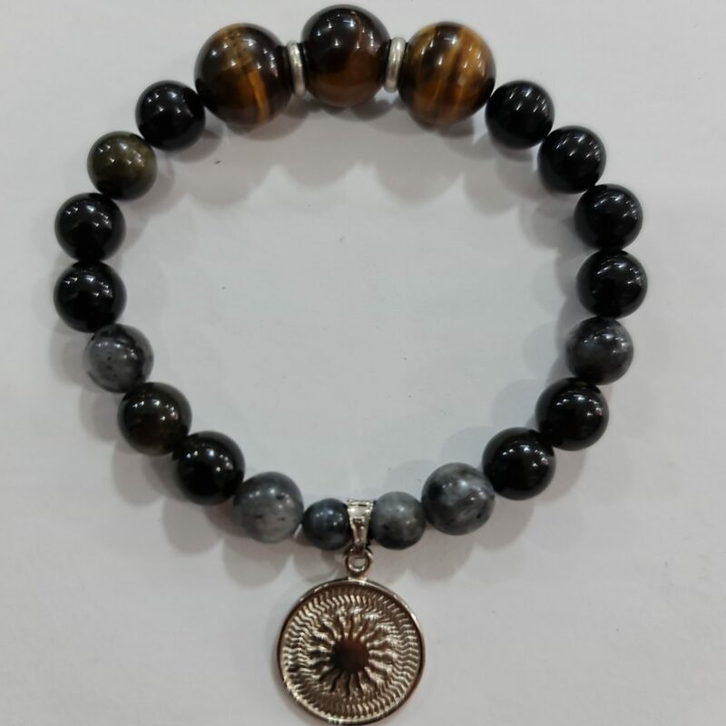PULSERA DE CUARZO OJO DE TIGRE, CUARZO LABRADORITA Y CUARZO OBSIDIANA CON DIJE DEL ENEGRAMA SOLAR DE PLATA