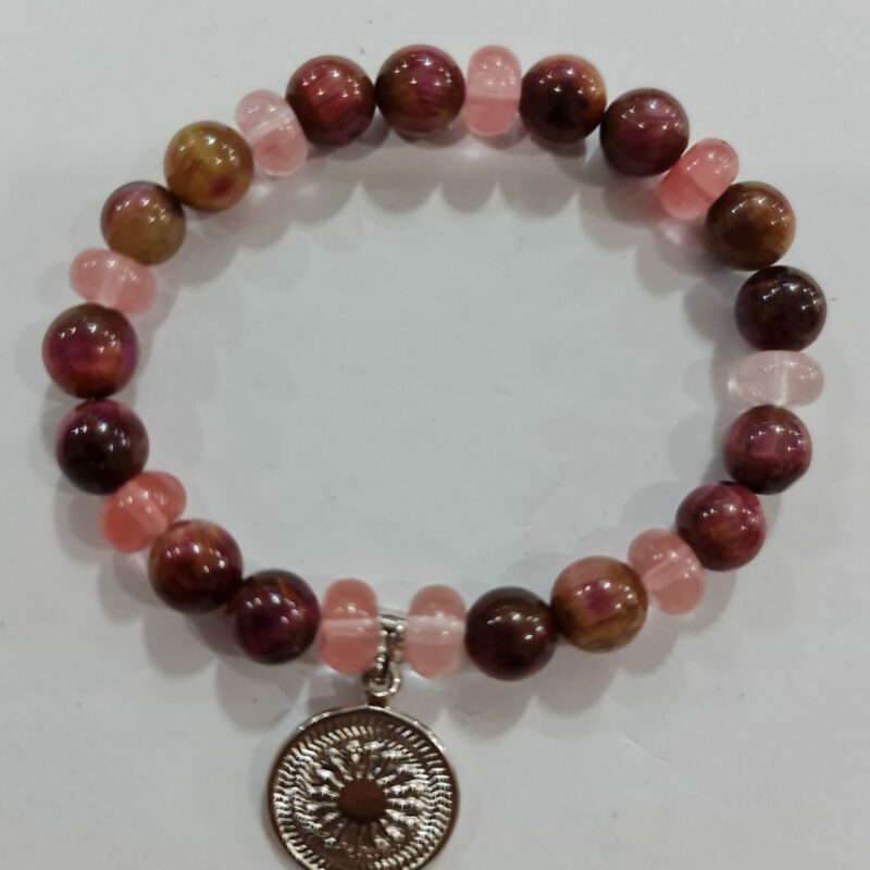 PULSERA DE CUARZO OJO DE GATO Y CUARZO CHERRY CON DIJE DEL ENEGRAMA SOLAR DE PLATA
