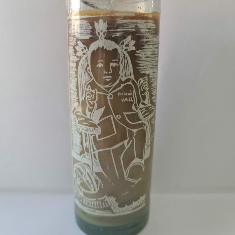 VELADORA DE VASO DE NIÑO DE LOS ENFERMOS PREPARADA