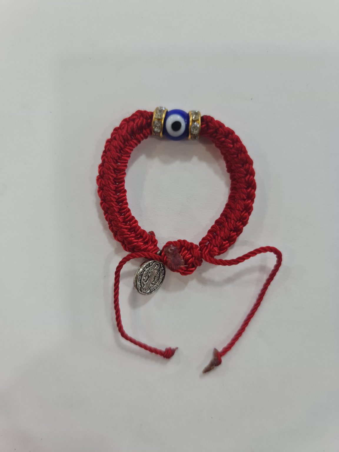 PULSERA ROJA CON OJO DE PROTECCIÓN PARA BEBÉ O NIÑO