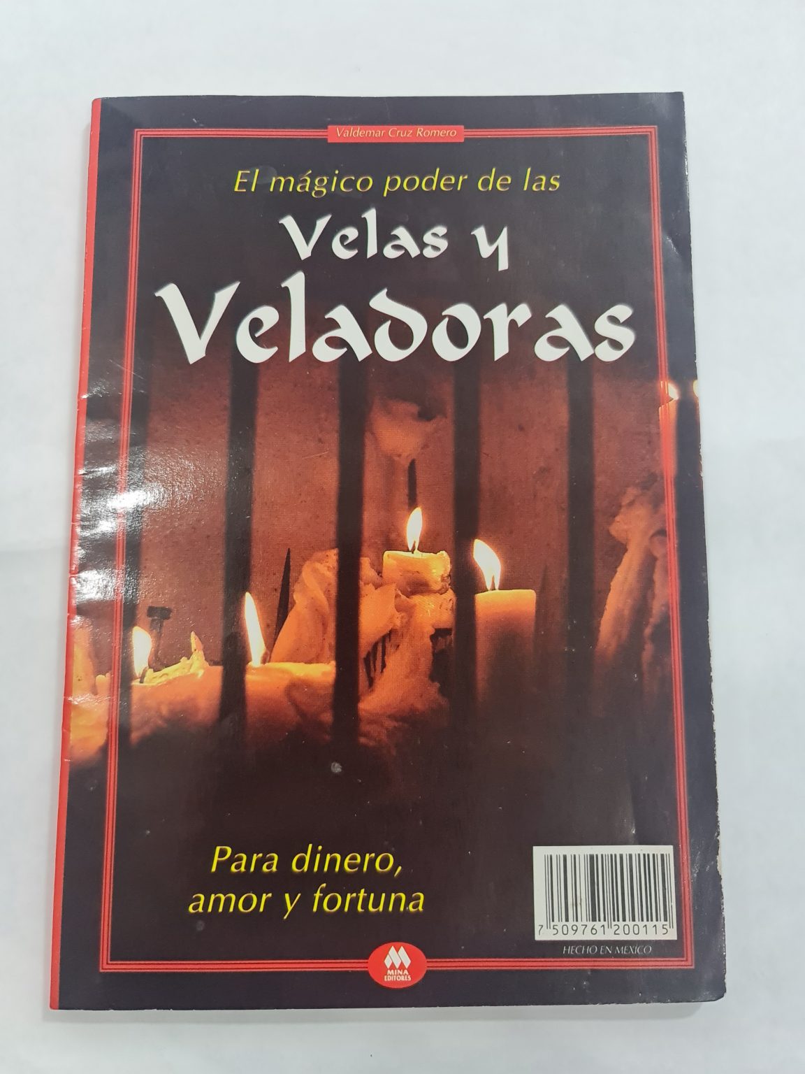 LIBRO DE VELAS Y VELADORAS