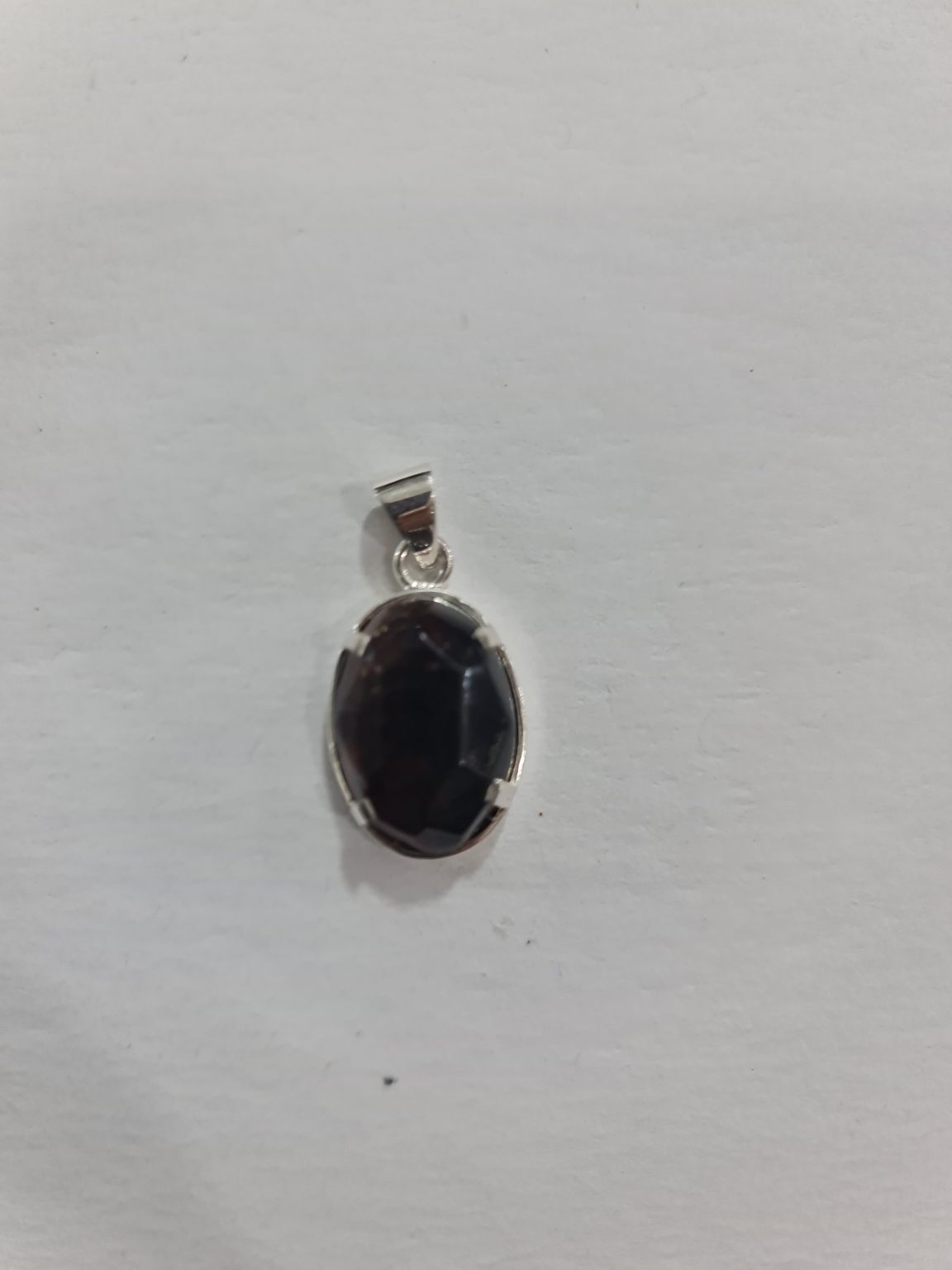 DIJE DE CUARZO DE ÁMBAR OVALO MONTADO EN PLATA