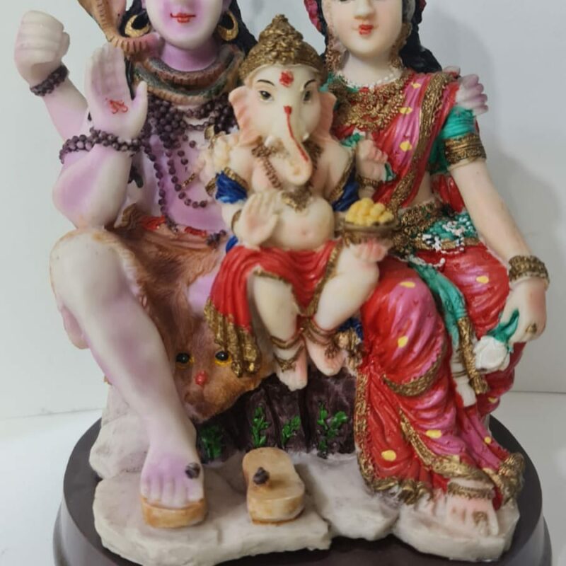 FAMILIA GANESH