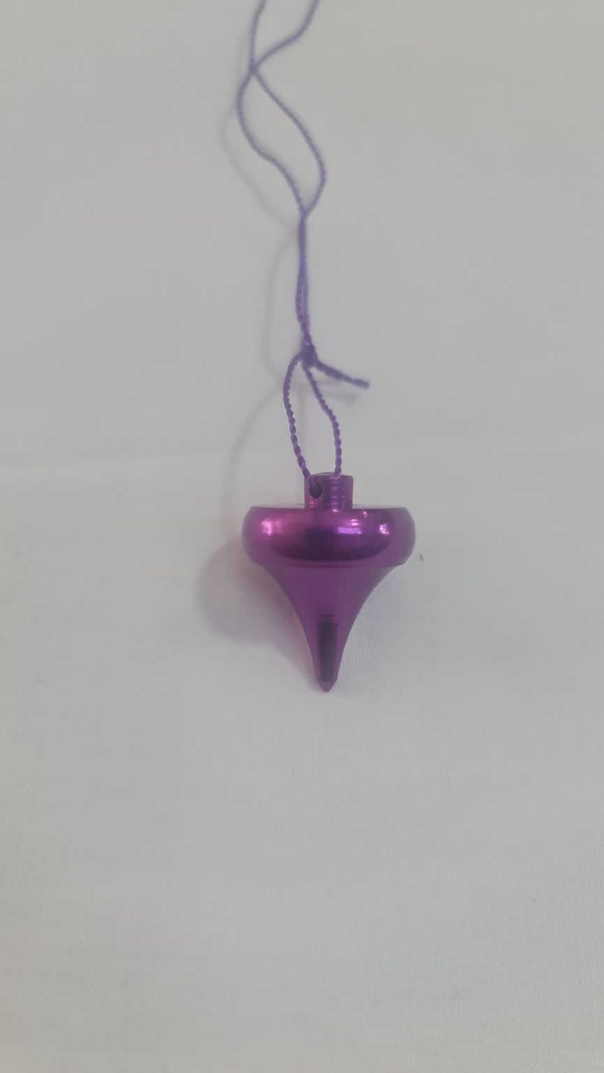 PÉNDULO PIRINOLA DE METAL