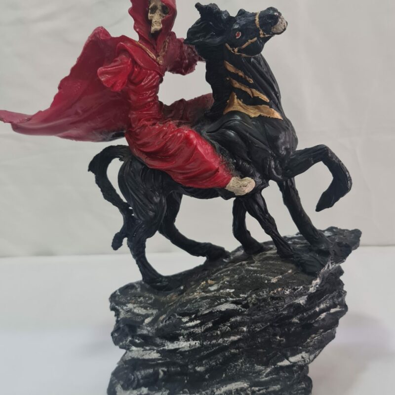 SANTA MUERTE SOBRE CABALLO