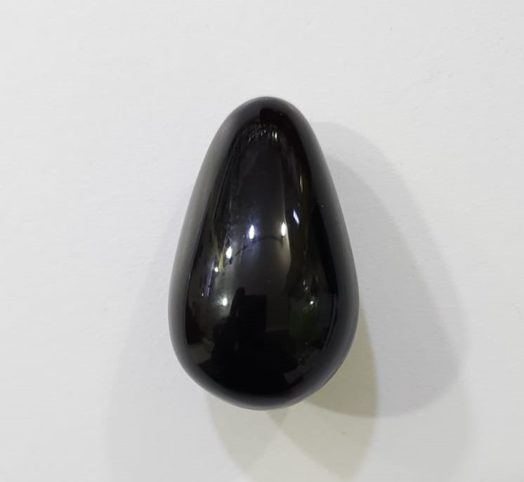 HUEVO MEDIANO OBSIDIANA