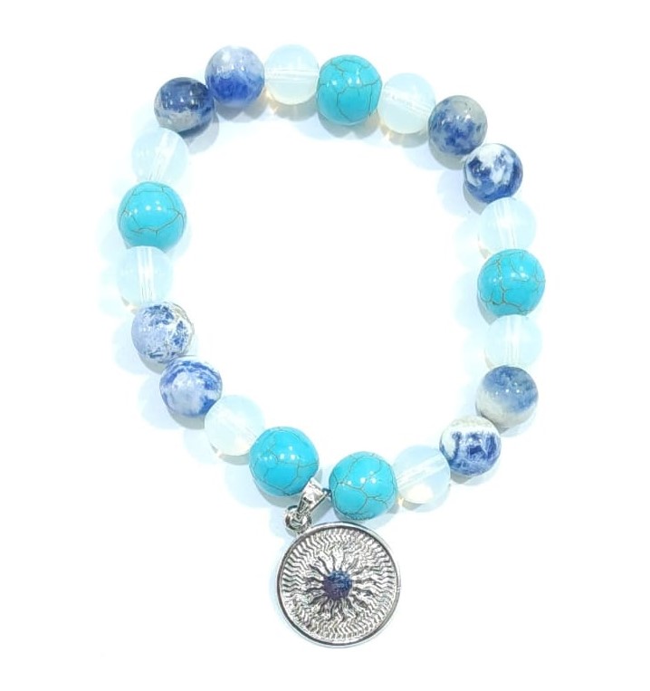 PULSERA DE CUARZO SODALITA Y CUARZO PIEDRA LUNA CON DIJE DEL ENEGRAMA SOLAR DE PLATA