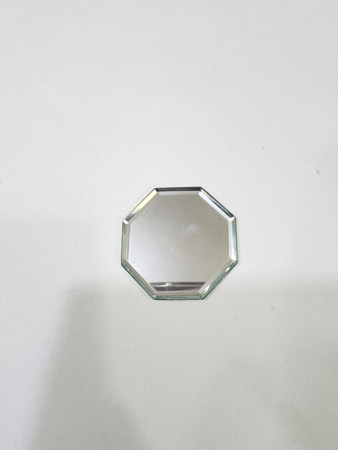 ESPEJO OCTAGONAL VISELADO 3 CM