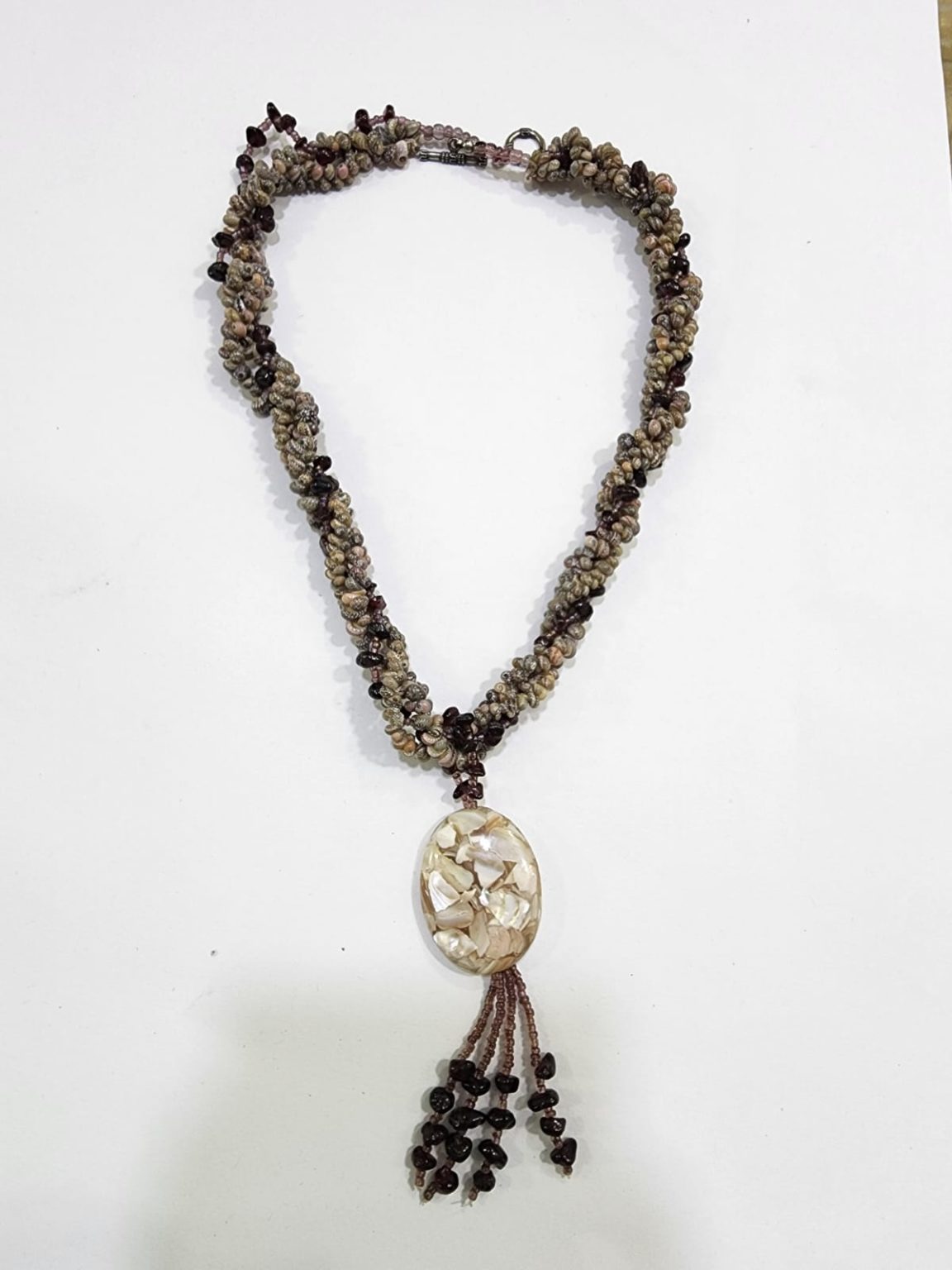 COLLAR DE CONCHA NACAR