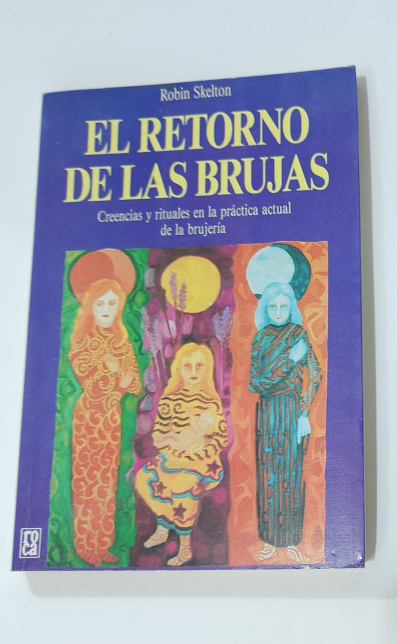LIBRO DE EL RETORNO DE LAS BRUJAS