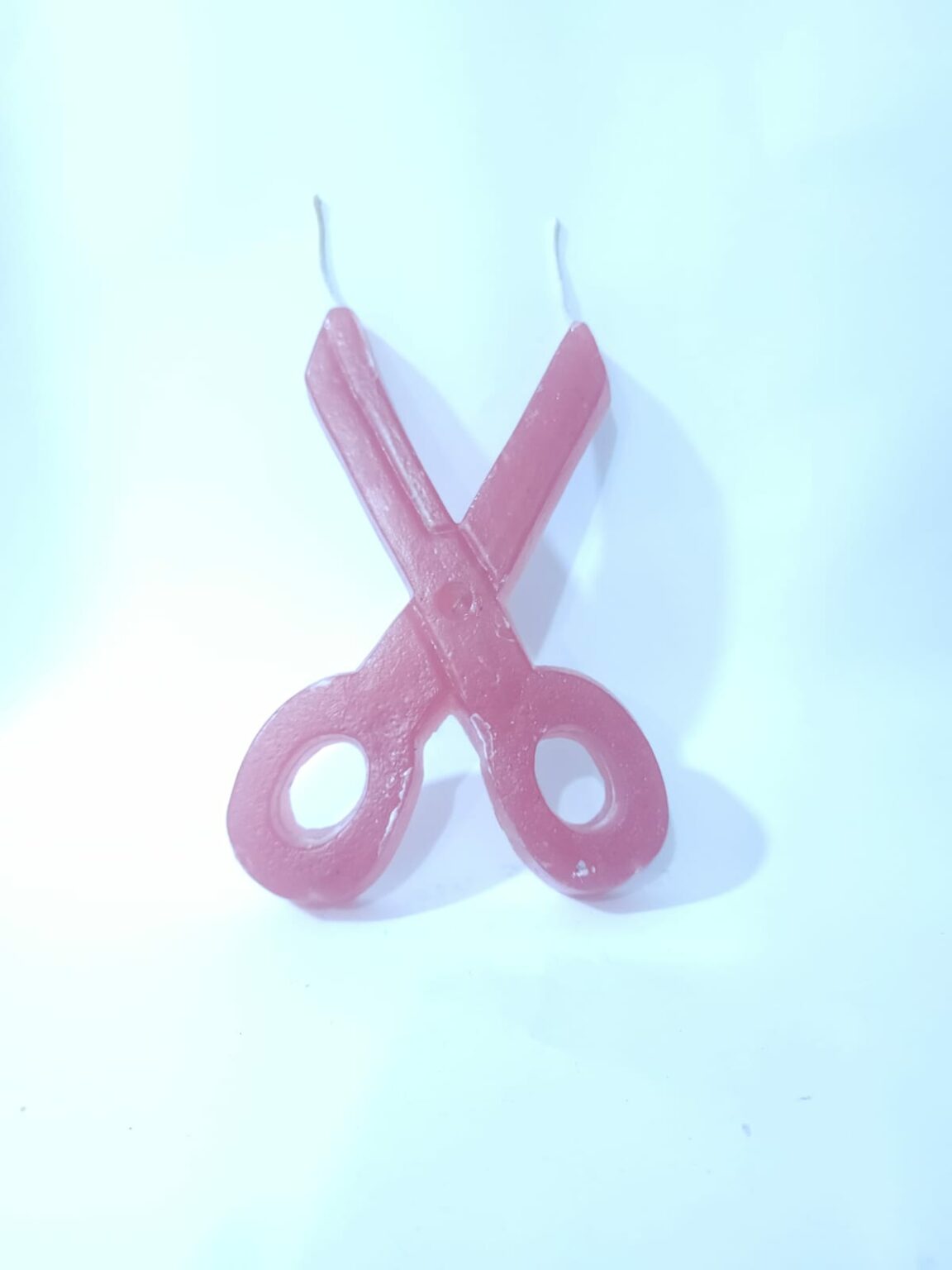 VELADORA DE TIJERAS ROJA