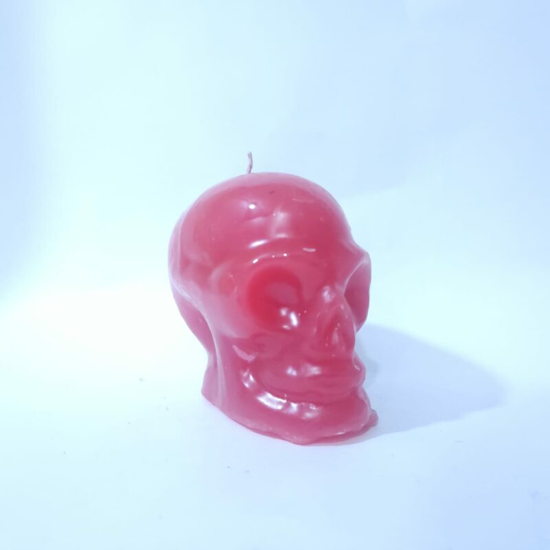 VELADORA DE CRÁNEO ROJA