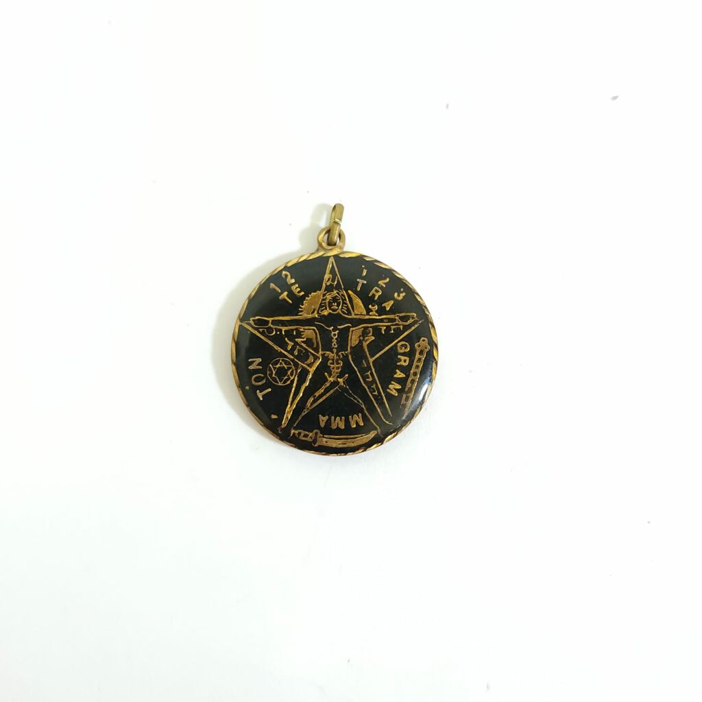 DIJE TETRAGRAMATÓN NEGRO