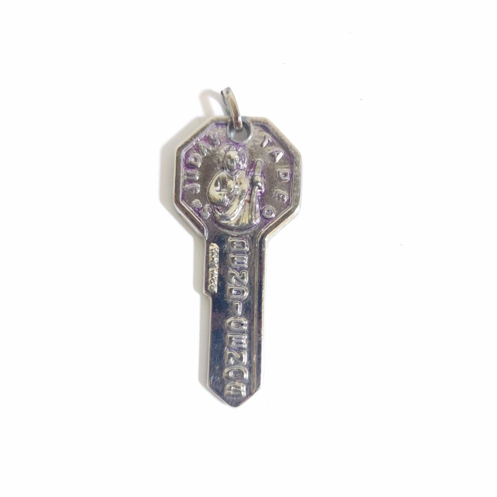 DIJE LLAVE DE SAN JUDAS TADEO