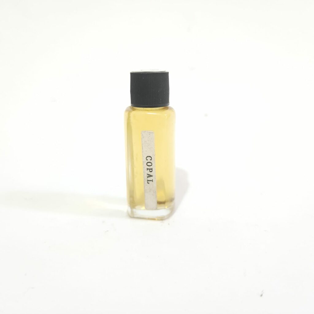 ESENCIA DE COPAL