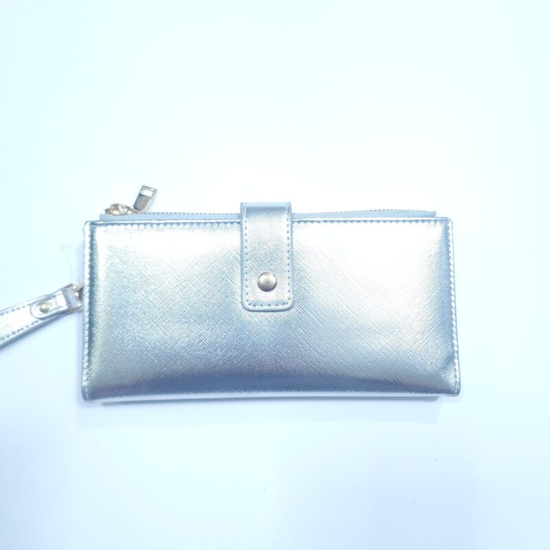 CARTERA PARA DAMA PLATEADA
