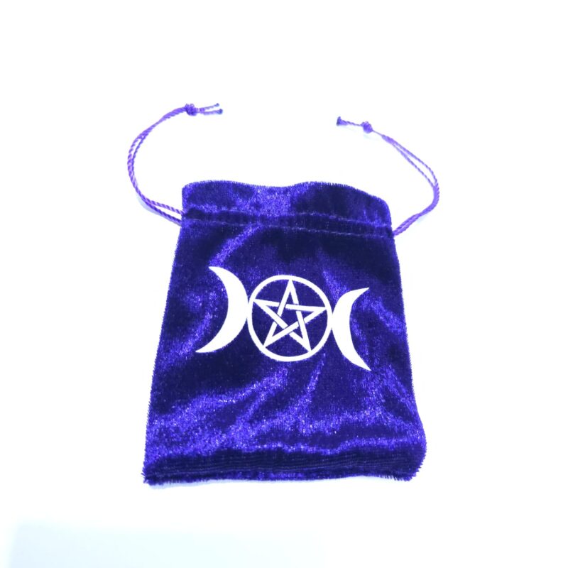 BOLSITA DE TERCEOPELO MORADA MEDIANA TRIPLE LUNA DIOSA HECATE