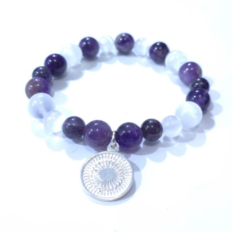 PULSERA DE CUARZO SELENITA Y AMATISTA CON DIJE DE ENEGRAMA SOLAR